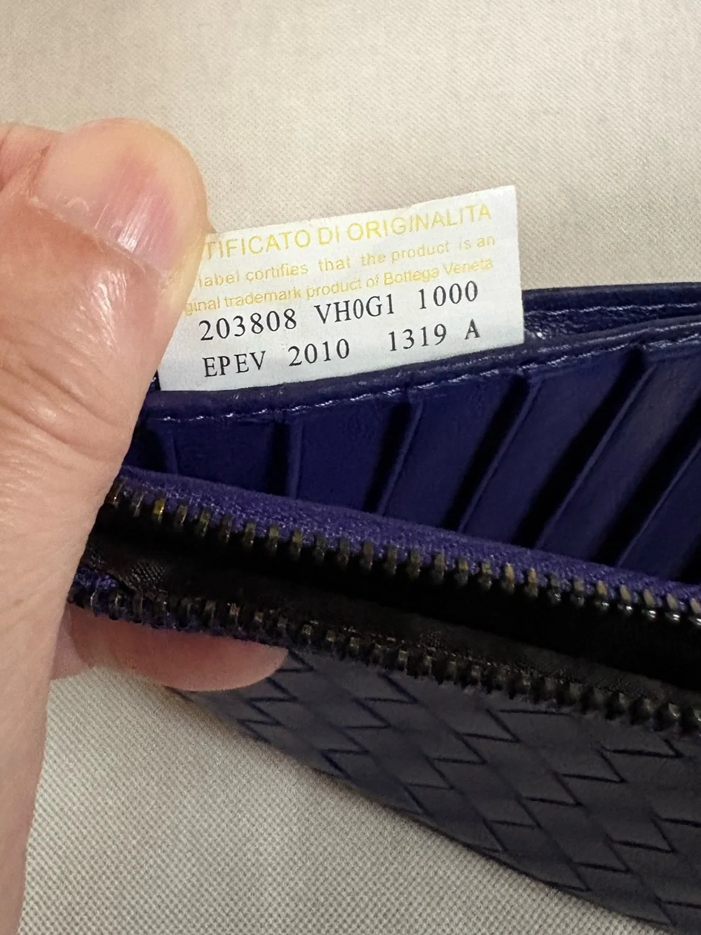 Beautiful Dark Purple Woven Leather Zip Wallet w/ many credit cards compartments